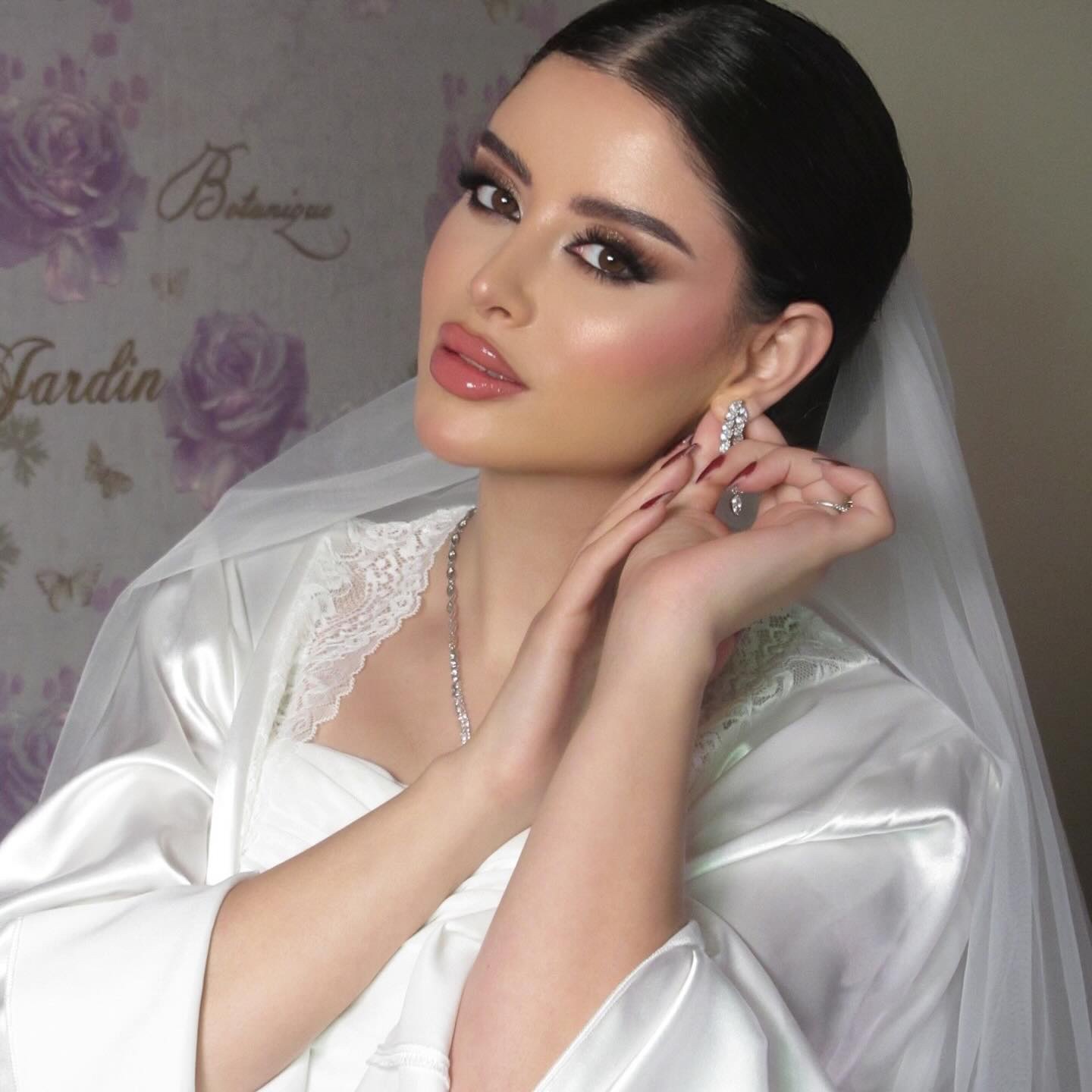 مكياج — لميس سالم  الرياض
